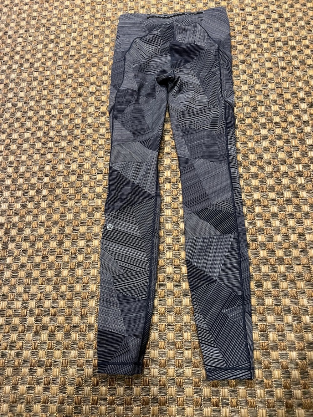 Lululemon Gray Geometric High-Rise Leggings